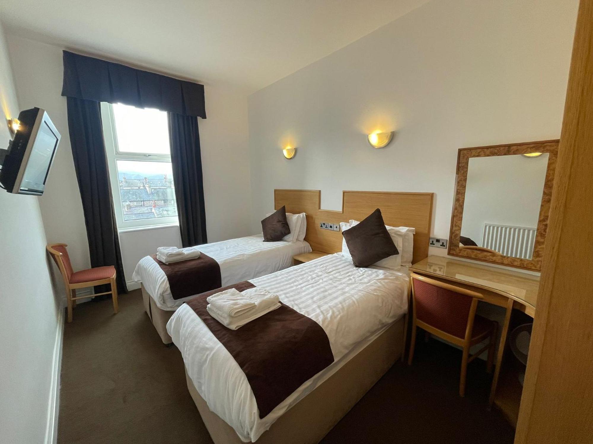 Four Saints Brig Y Don Hotel Llandudno Eksteriør bilde